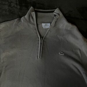 Men's Lacoste quarter zip gray pullover. In excellent shape size 4=medium